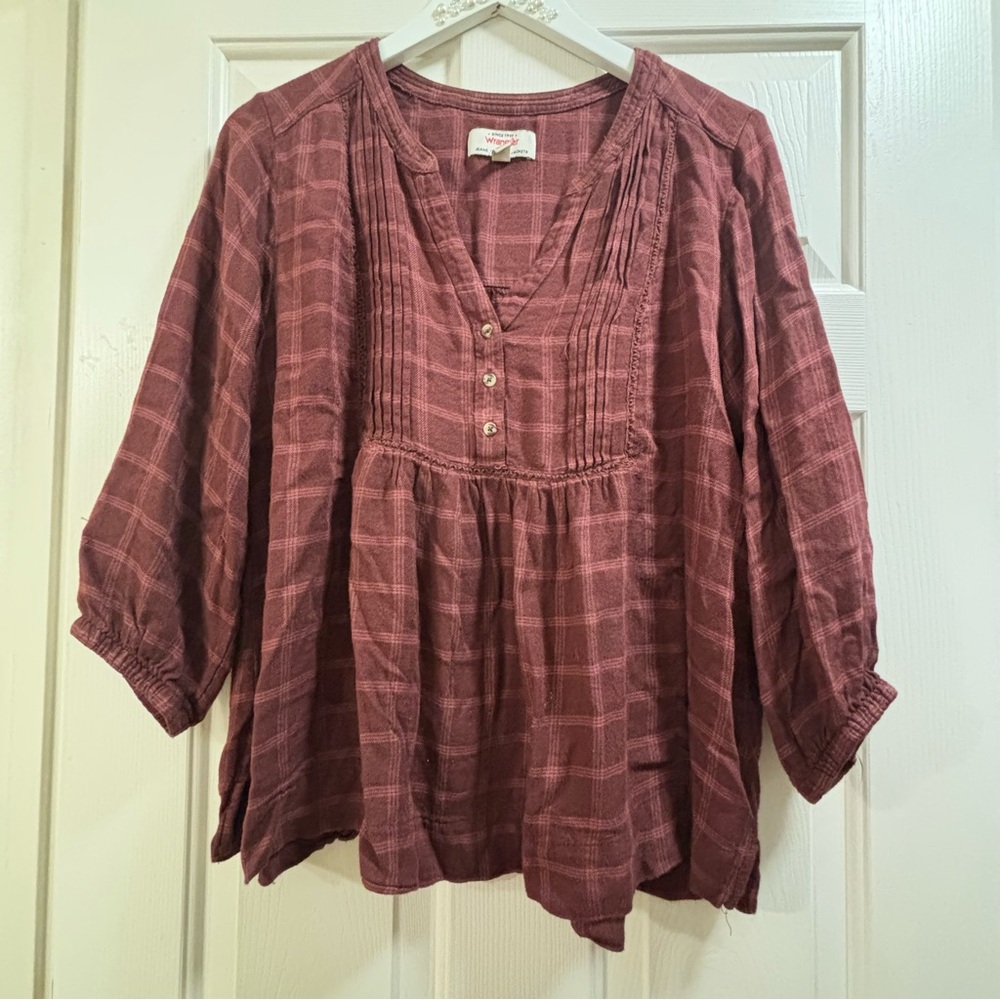 Wrangler 3/4 sleeve women’s plaid button peasant top maroon blouse size large